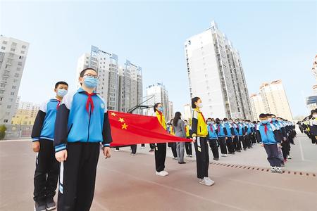 【堅(jiān)持兩手抓 奪取雙勝利】隴原春暖 學(xué)子歸來(lái)——甘肅省各地部分學(xué)校復(fù)課見(jiàn)聞
