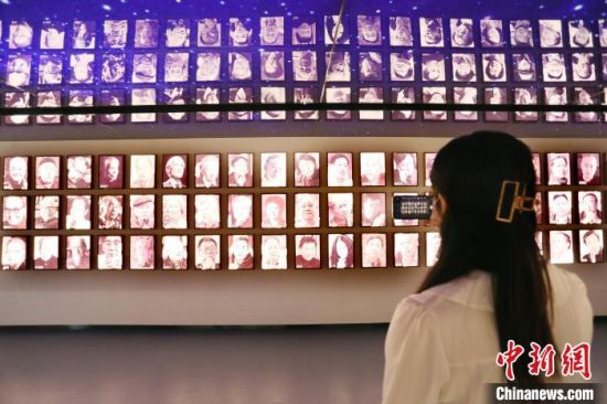 2021年8月21日，蘭州市民參觀讀者博物館。(資料圖) 高展 攝